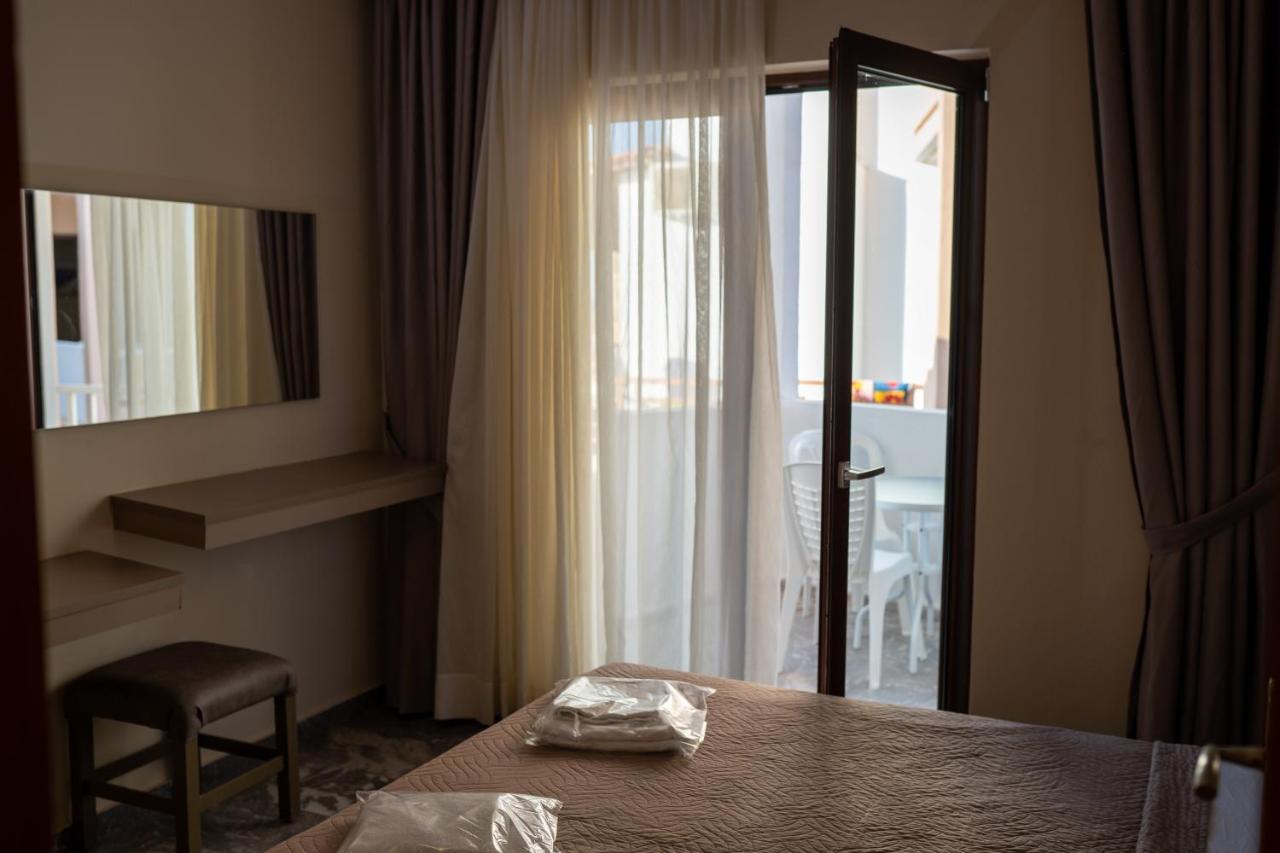 Ekavi Hotel Сфакаки Экстерьер фото