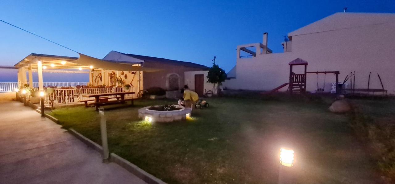 Ekavi Hotel Сфакаки Экстерьер фото